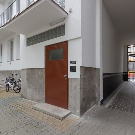 Miodowa Apartment Krasinski Garden Warsaw By Noclegi Renters المظهر الخارجي الصورة