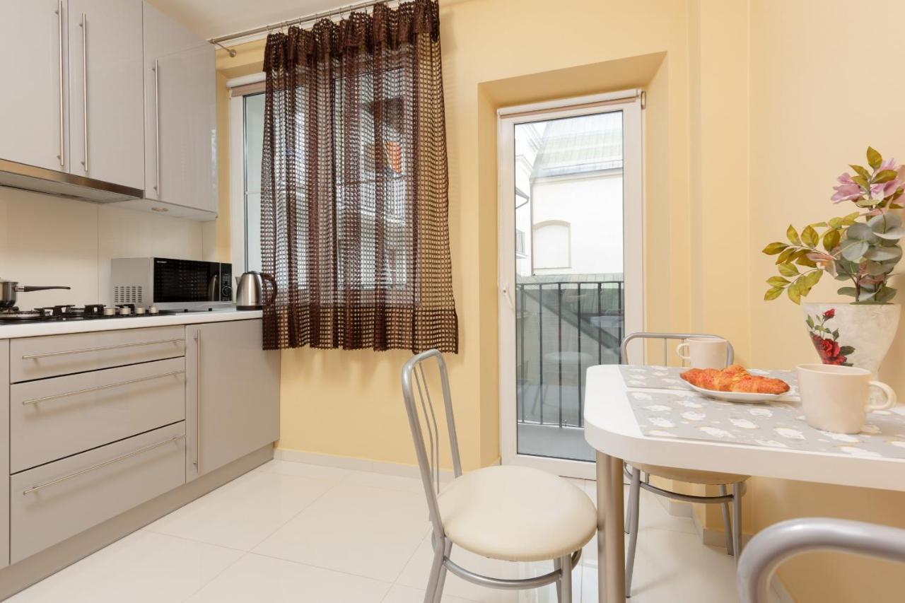 Miodowa Apartment Krasinski Garden Warsaw By Noclegi Renters المظهر الخارجي الصورة